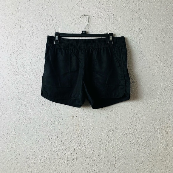 NWT Banana Republic shorts - Picture 1 of 3